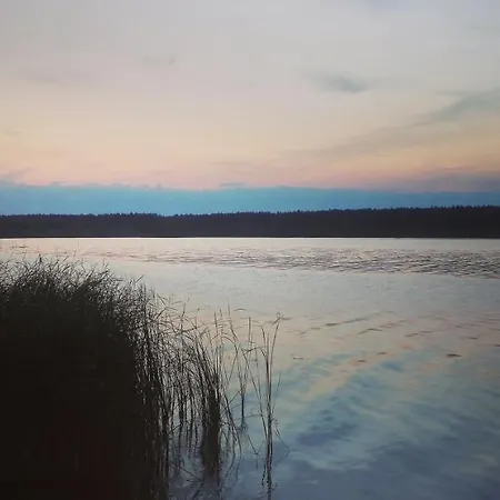 Zacisze Nad Jeziorem- Prywatny Blisko Morza *